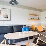 6 Person In Hébergement de vacances *