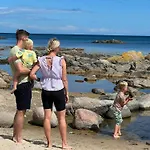Hébergement de vacances 6 Person In Allinge-Sandvig